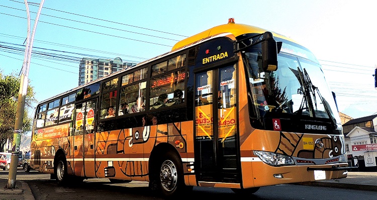 bus travel bolivia