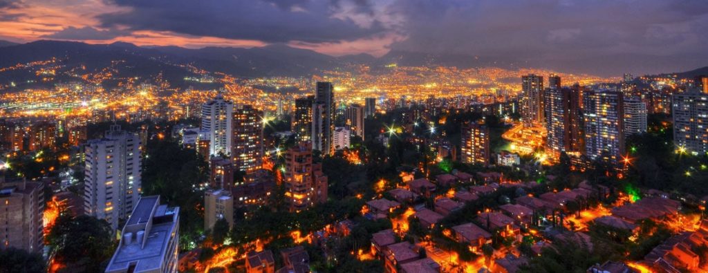 visit medellin with Colombia Hop